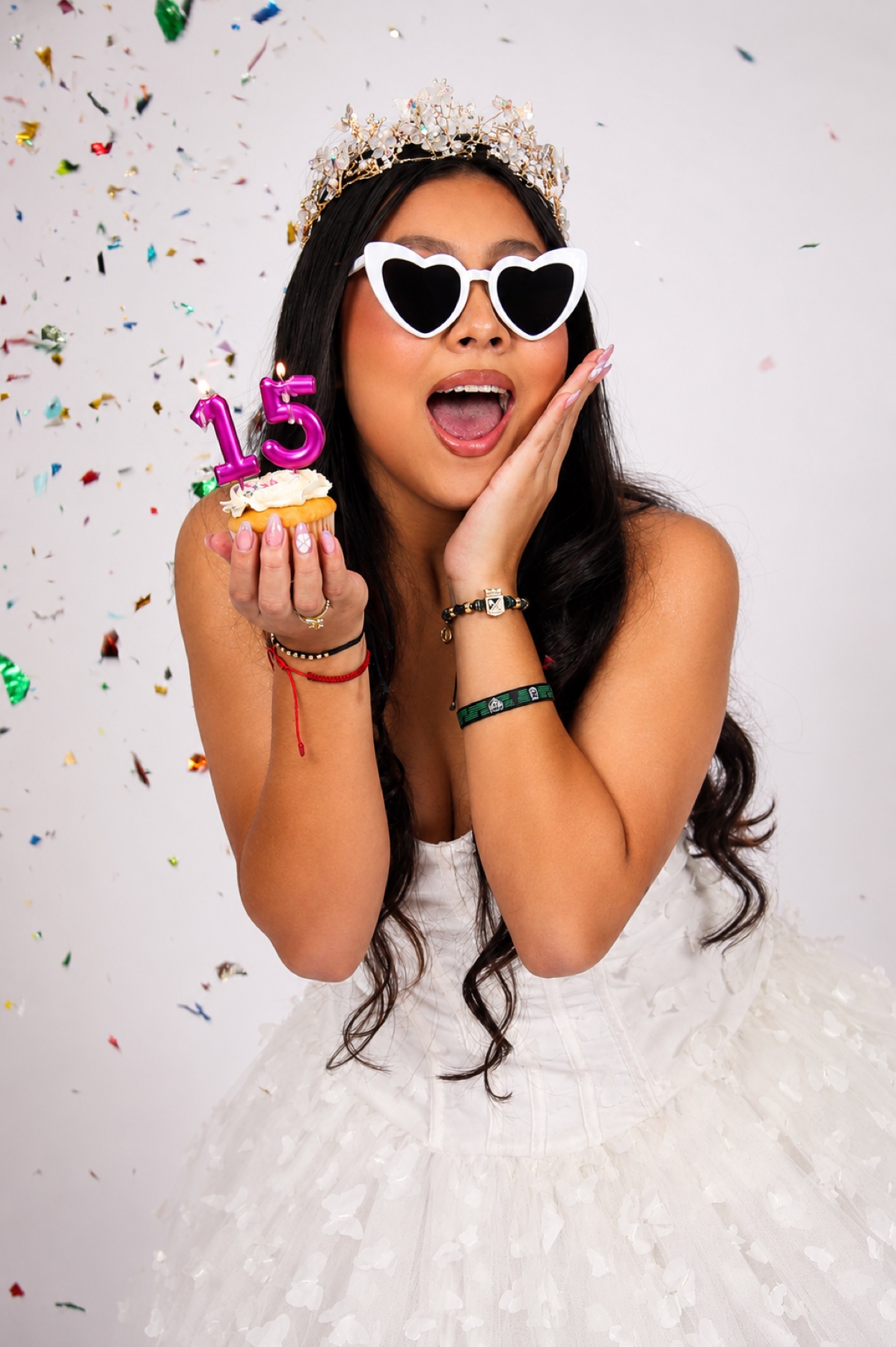 Isabella celebrando sus quince años